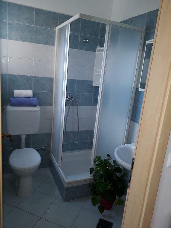 Apartmani Marino Privlaka  Εξωτερικό φωτογραφία