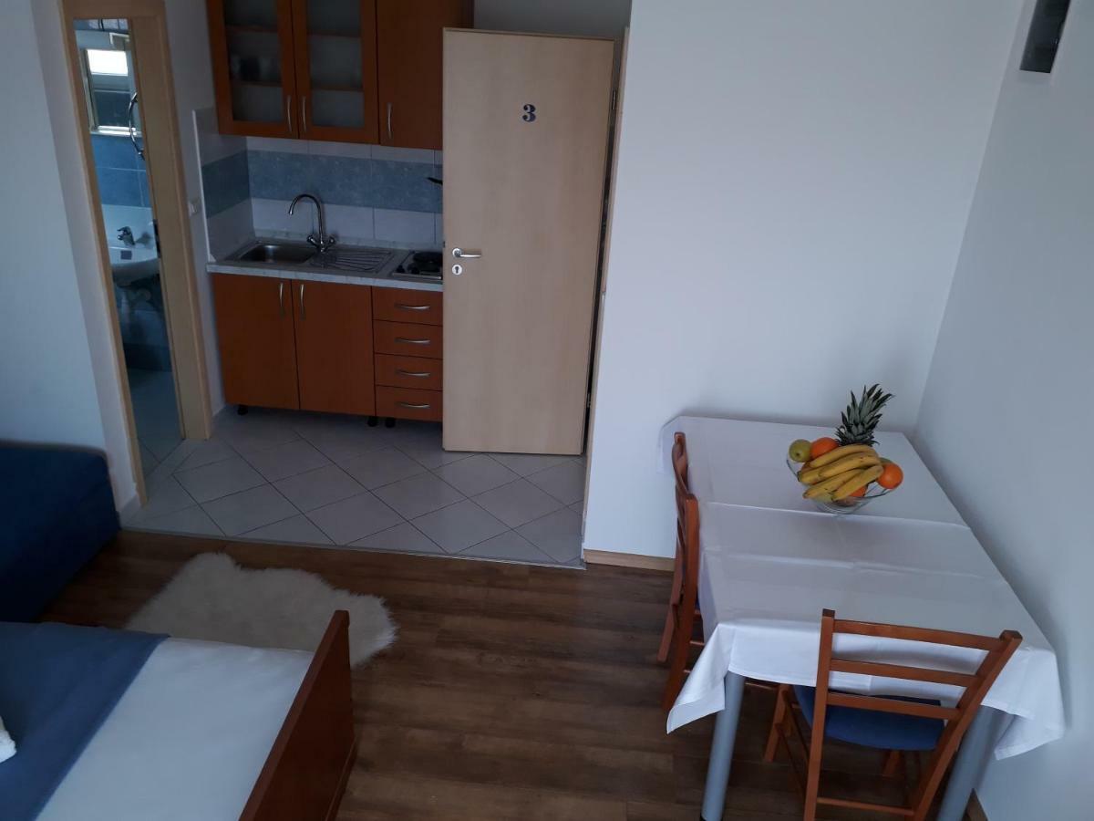 Apartmani Marino Privlaka  Εξωτερικό φωτογραφία