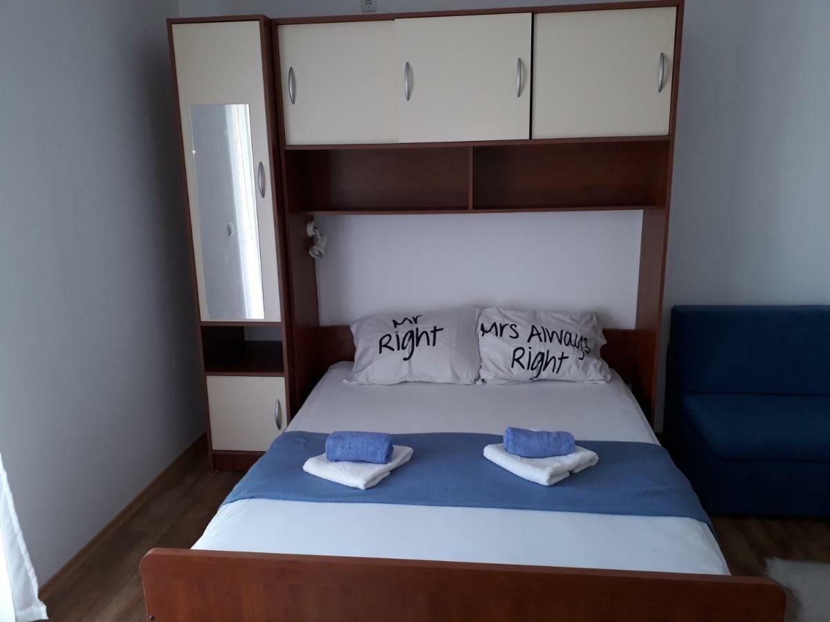 Apartmani Marino Privlaka  Εξωτερικό φωτογραφία